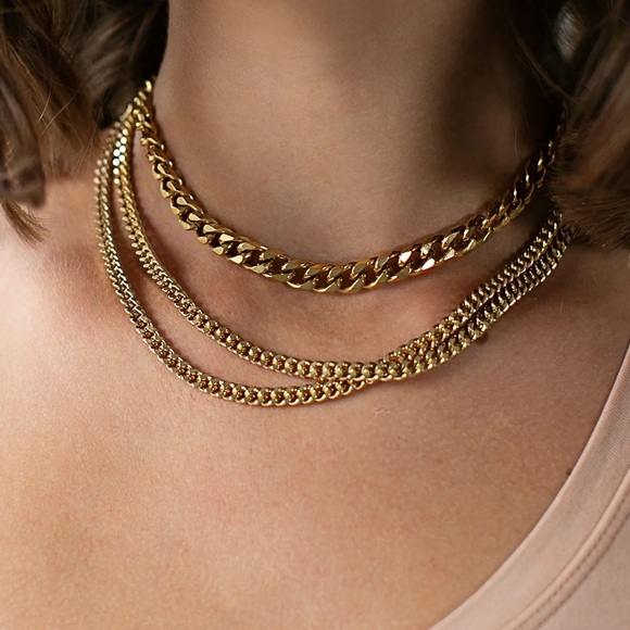 Electric Picks “Harden” Necklace 18” 14K Gold Plated - Picture 2 of 4